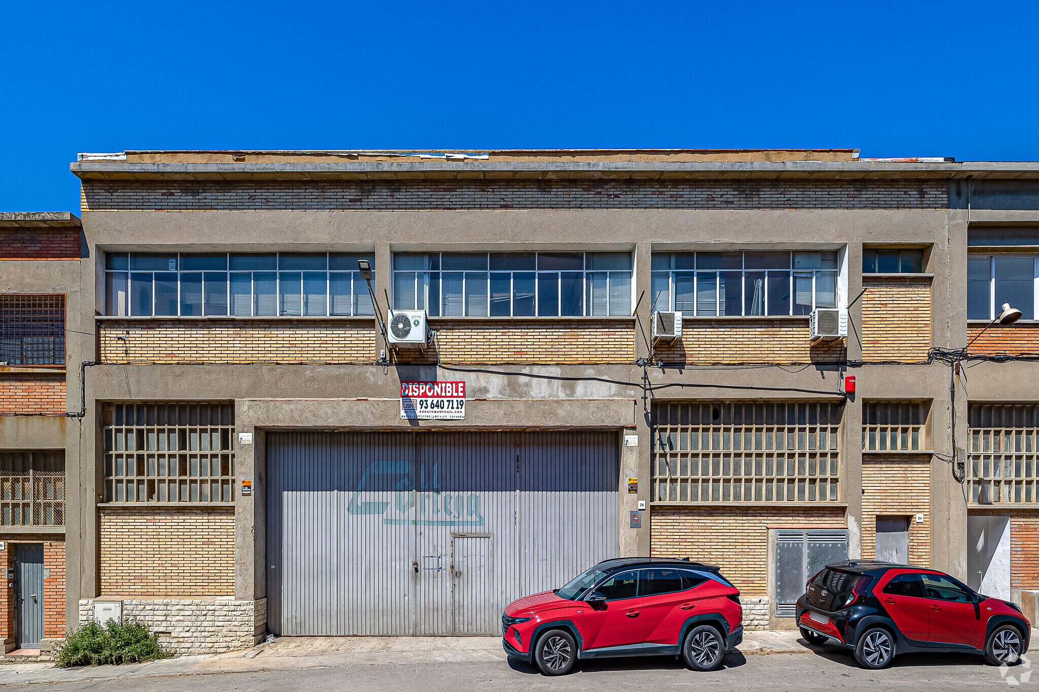 Industrial in Sant Boi de Llobregat, Barcelona for lease Primary Photo- Image 1 of 3
