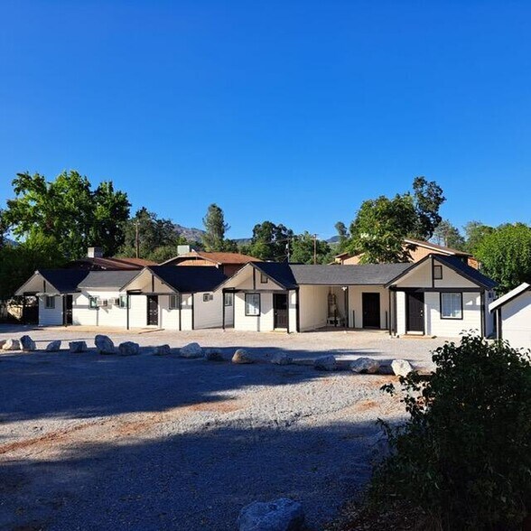 1934 Parallel St, Shasta Lake, CA for sale - Primary Photo - Image 1 of 1
