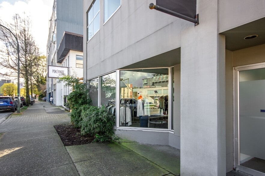 386-390 W 8th Ave, Vancouver, BC for lease - Building Photo - Image 2 of 3