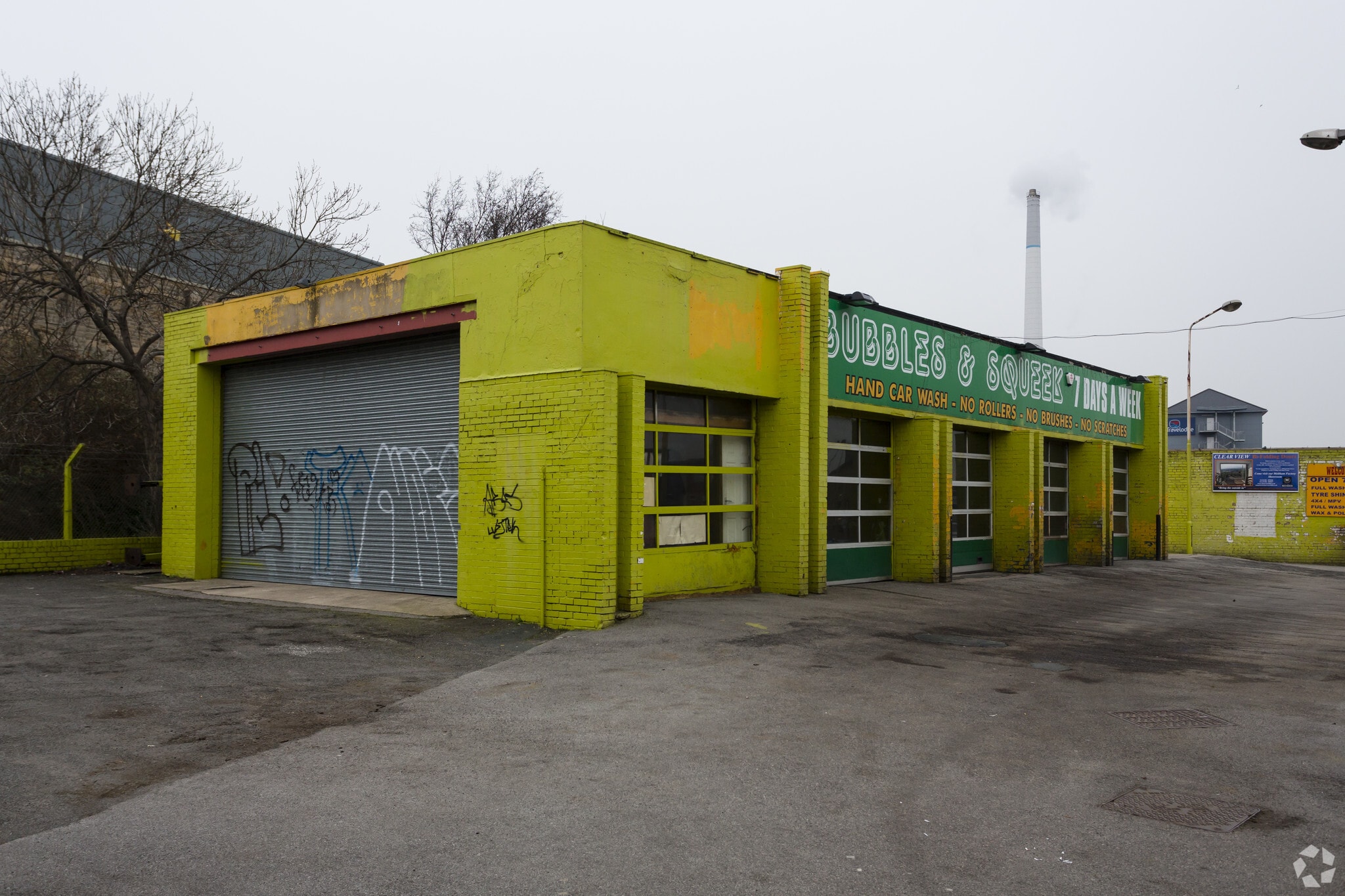 205 Leeds Rd, Huddersfield for sale Primary Photo- Image 1 of 1