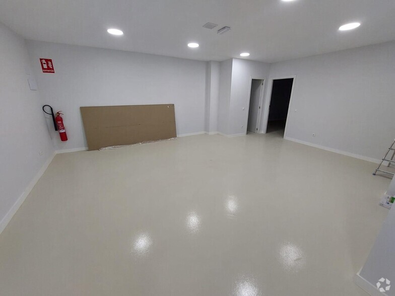 Office in Leganés, Madrid for lease - Interior Photo - Image 1 of 1