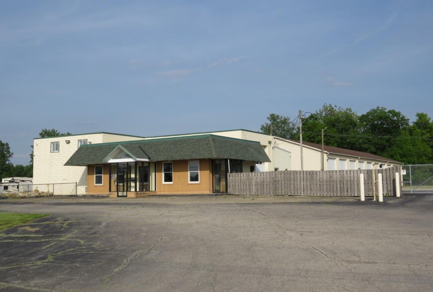 42345 Oberlin Elyria Rd, Elyria, OH for lease - Building Photo - Image 2 of 3