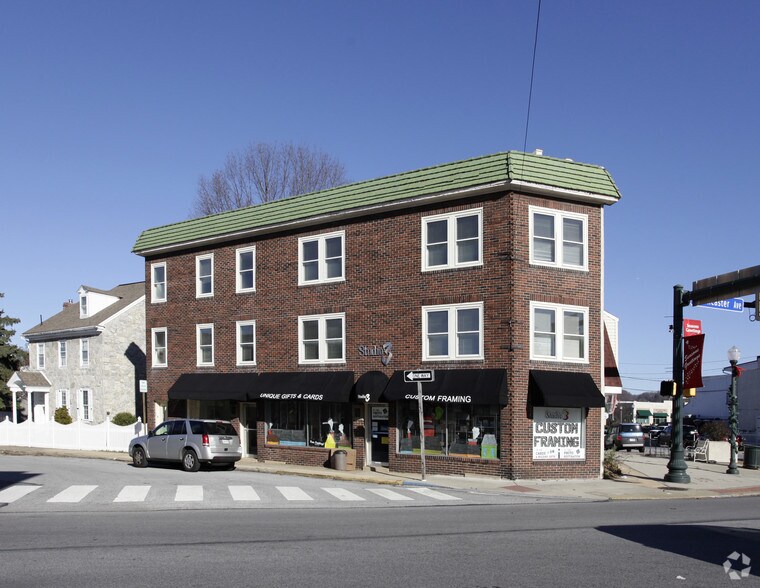 37 Park Ln, Downingtown, PA 19335