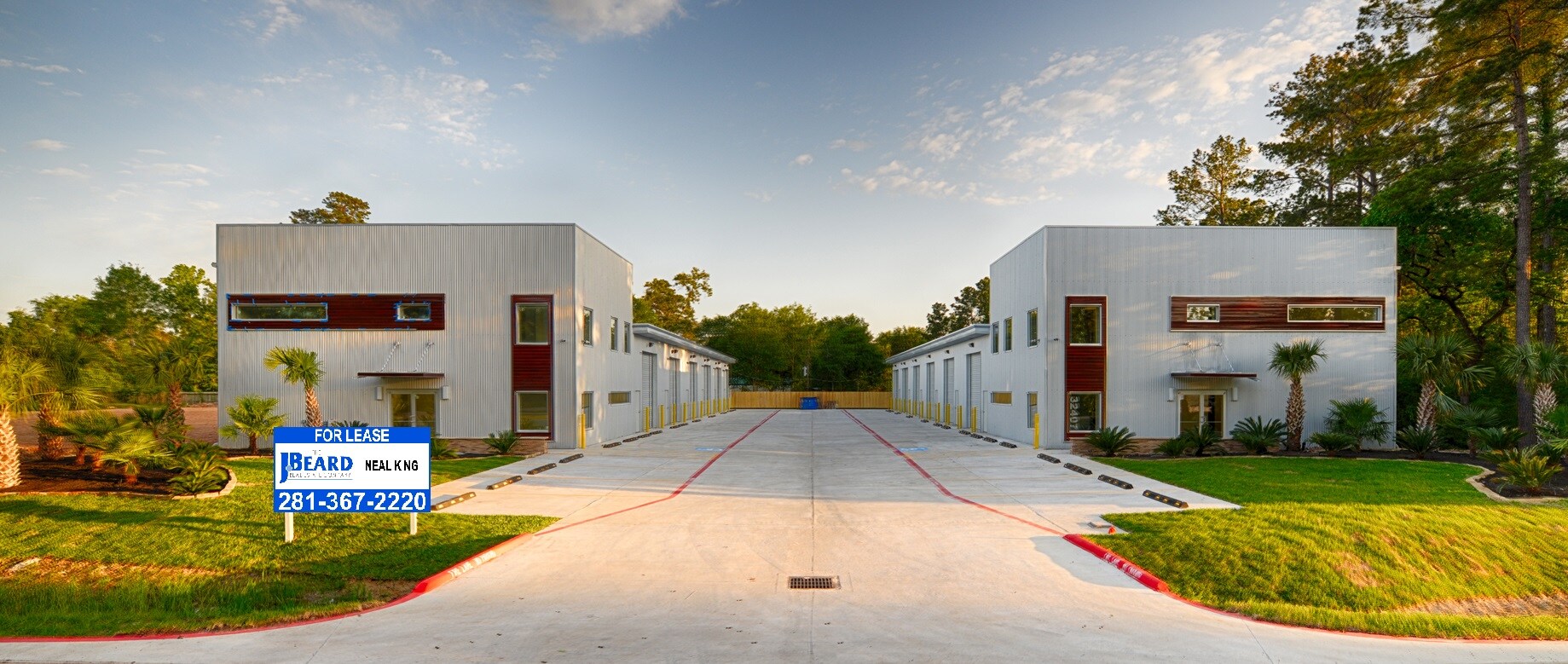 32407 Tamina Rd, Magnolia, TX for sale Primary Photo- Image 1 of 1