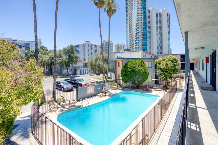 2635 karen ct las vegas nv 89109 loopnet com