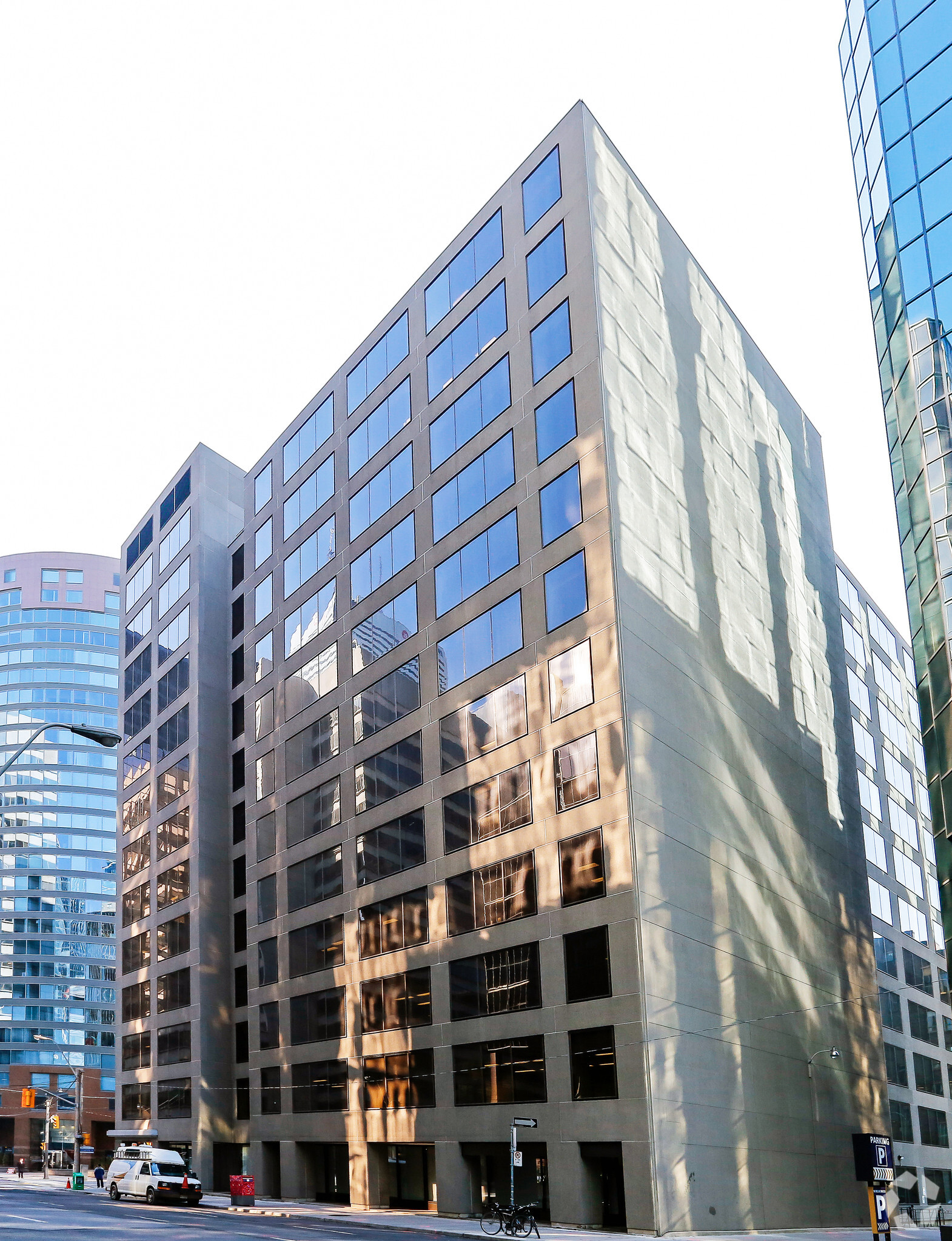 40 University Ave, Toronto, ON M5J 1T1 - Office Space for Lease ...