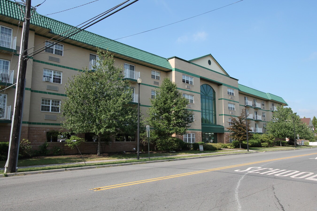 401 Roselle St, Linden, NJ 07036