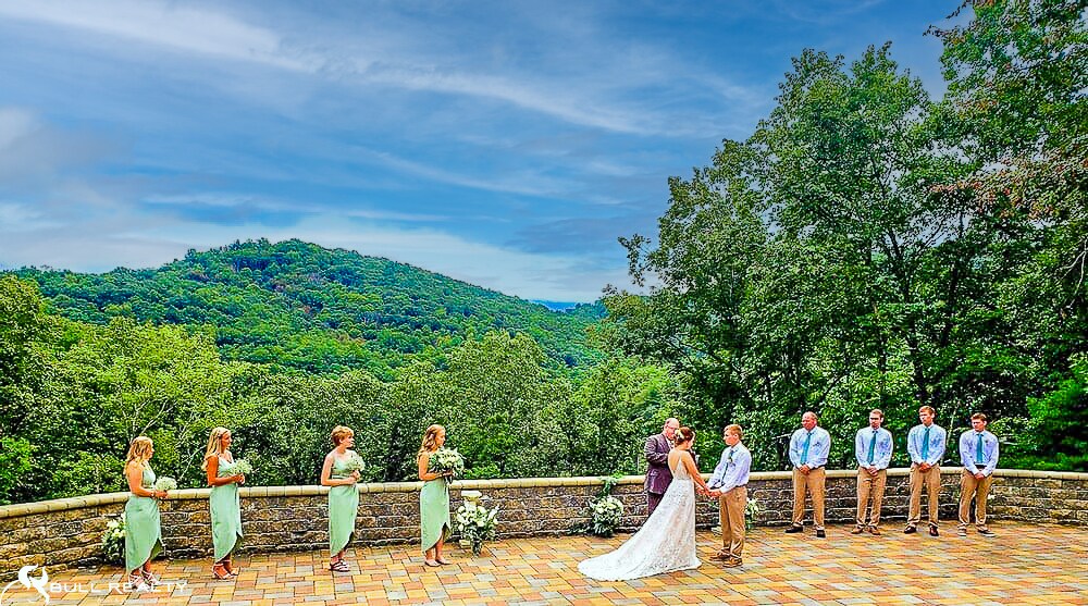 1 Shumate Falls, Rich Creek, VA 24147 Stunning Outdoor Resort ±