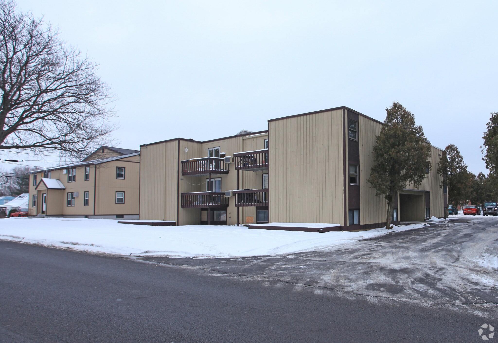 250-256 Thurber St, Syracuse, NY for sale Primary Photo- Image 1 of 1