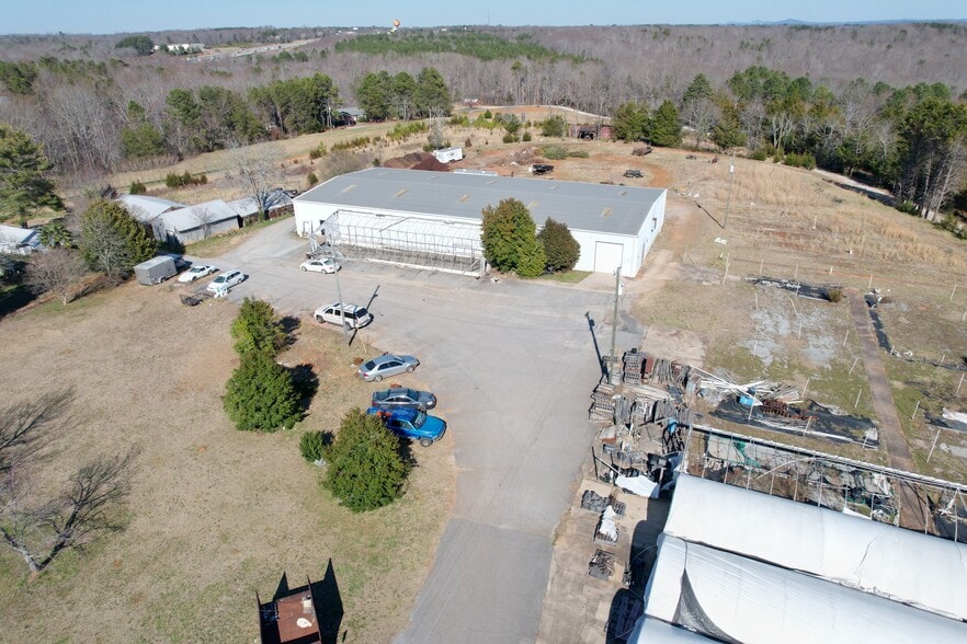 145 Angelicus Ln, Gaffney, SC for lease - Building Photo - Image 2 of 6
