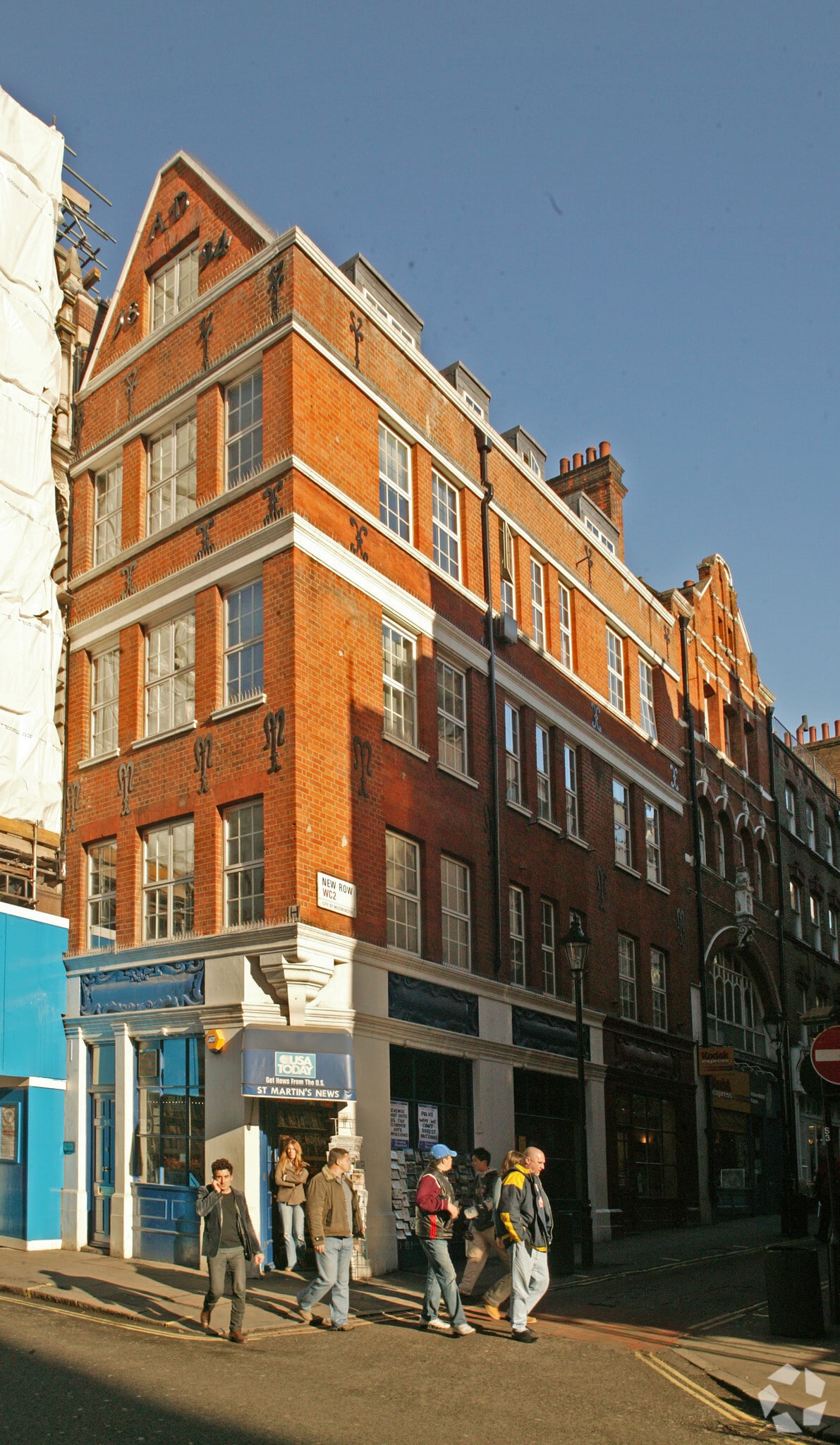 59 St Martins Ln, London for sale Primary Photo- Image 1 of 1