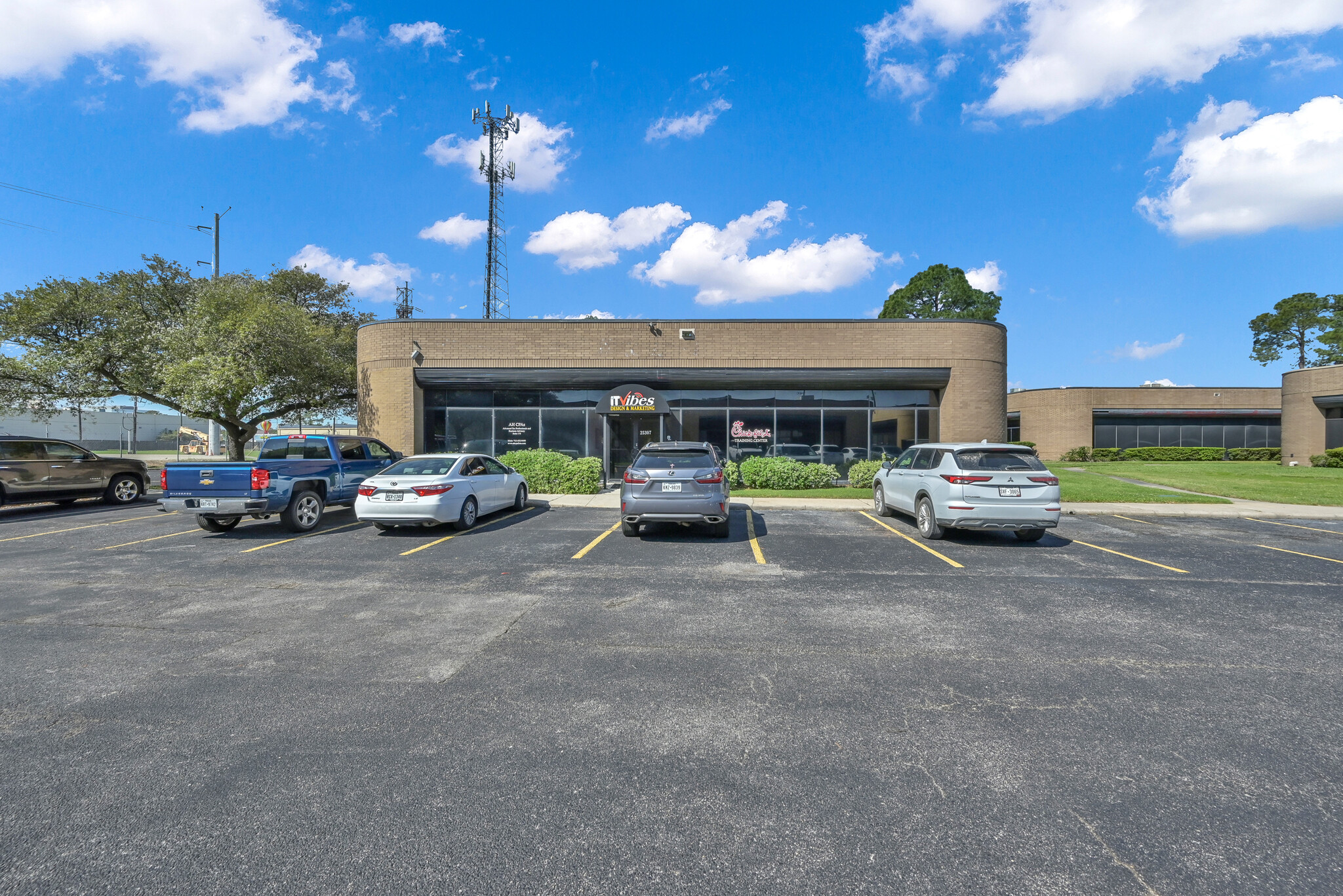 25307 I-45, Spring, TX for lease Building Photo- Image 1 of 19