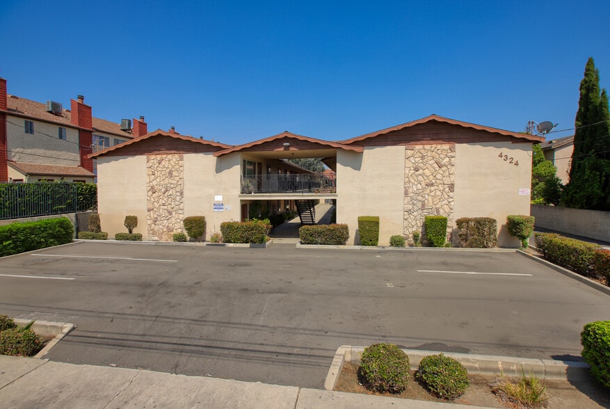 4324 Walnut St, Baldwin Park, CA for sale - Building Photo - Image 1 of 1