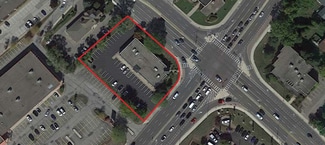 More details for 892 Brant St, Burlington, ON - Retail for Sale