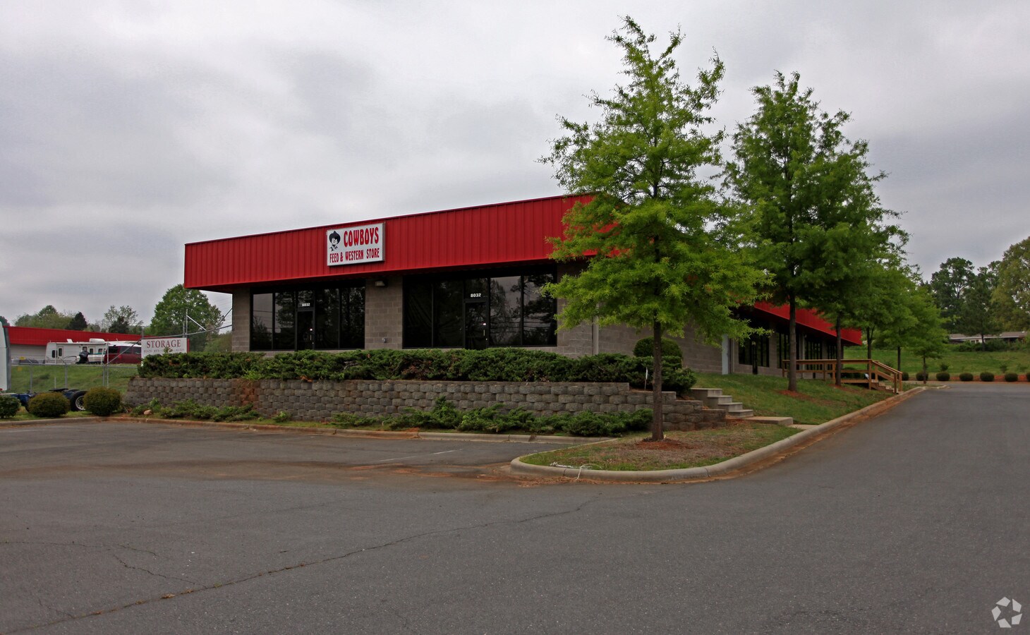 8100 Wilkinson Blvd, Charlotte, NC 28214