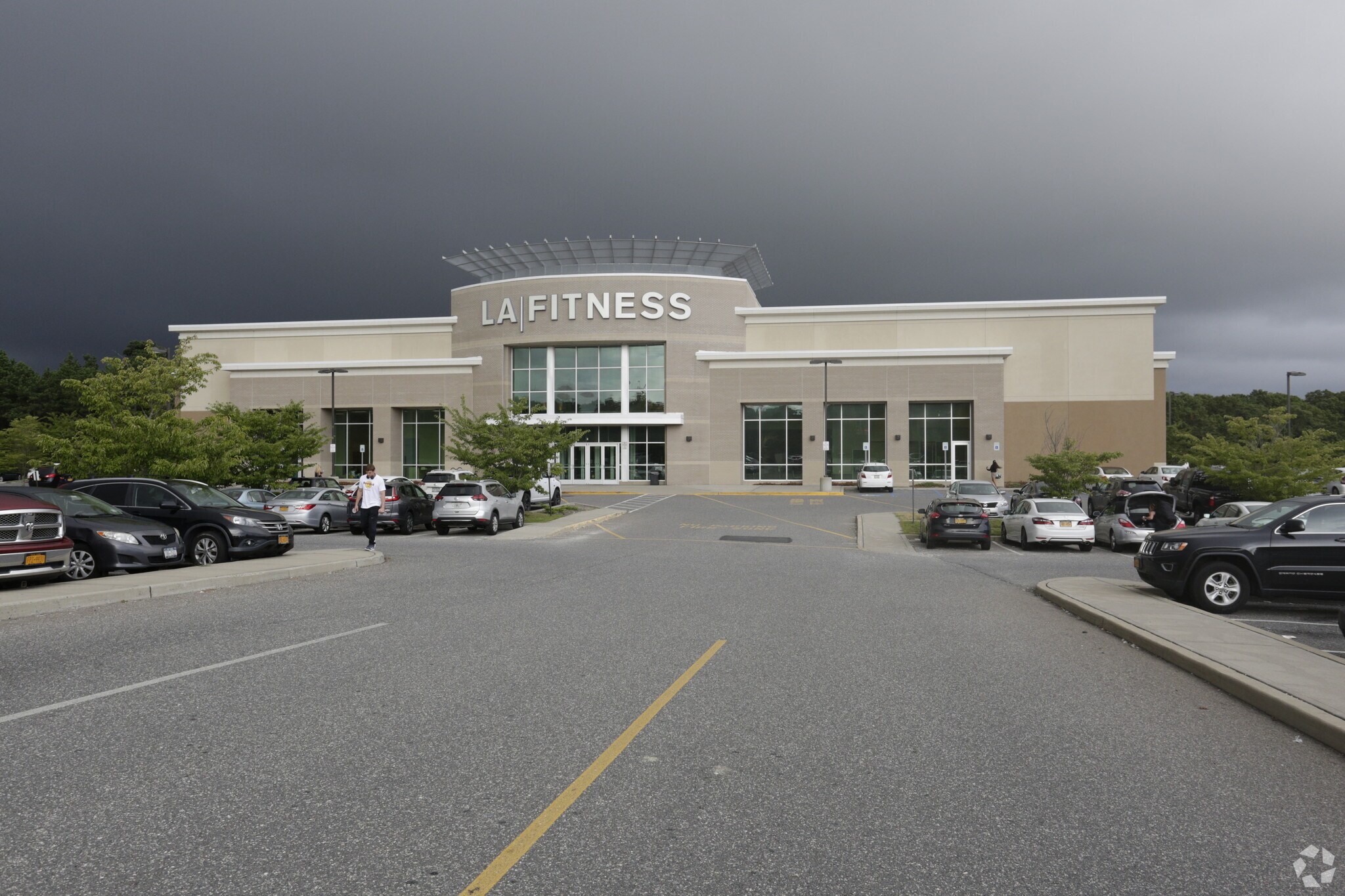 5 Gateway Blvd, Patchogue, NY for sale Primary Photo- Image 1 of 1