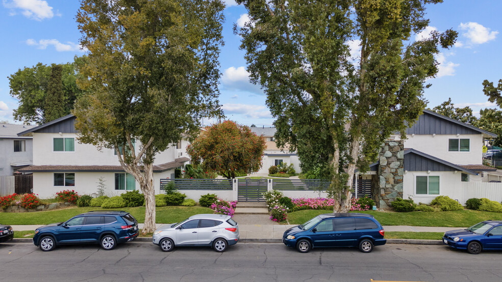 3169-3175 Quartz Ln, Fullerton, CA for sale - Building Photo - Image 3 of 26