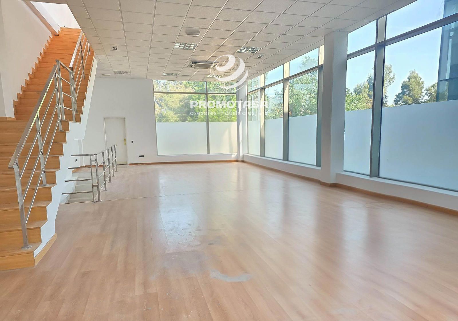 Retail in Arganda del Rey, Madrid for lease Interior Photo- Image 1 of 5