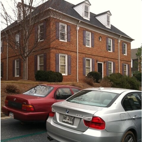 1827 Powers Ferry Rd SE, Atlanta, GA for sale - Primary Photo - Image 1 of 1