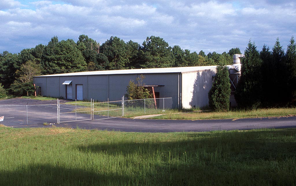 4528 Stonegate Industrial Blvd, Stone Mountain, GA for lease Primary Photo- Image 1 of 16