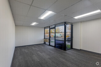 30139 Industrial Pky SW, Hayward, CA for lease Interior Photo- Image 2 of 8