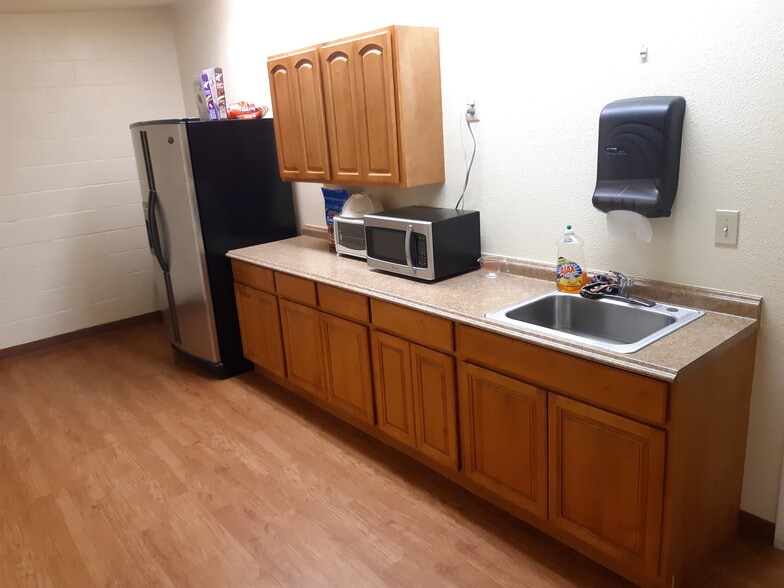 4778-4790 Dewey Dr, Fair Oaks, CA for sale - Building Photo - Image 3 of 27