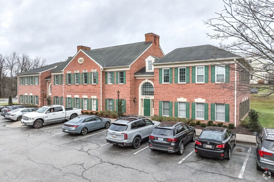 5042-5044 Dorsey Hall Dr, Ellicott City, MD for sale - Building Photo - Image 2 of 4