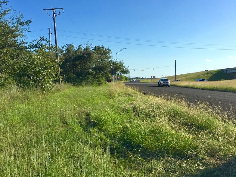 1636 W Market St, Rockport, TX for sale - Building Photo - Image 2 of 6