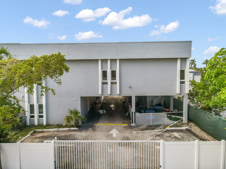 2751 Van Buren St, Hollywood, FL for sale - Building Photo - Image 3 of 16