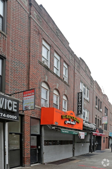 25-35 Steinway St, Astoria, NY for sale - Primary Photo - Image 1 of 1