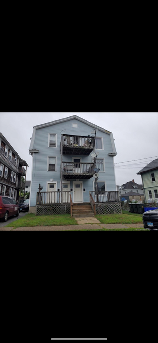 More details for 35 Linden St, New London, CT - Multifamily for Sale