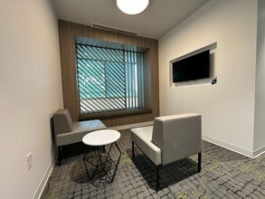 720 Cool Springs Blvd, Franklin, TN for lease Interior Photo- Image 2 of 16