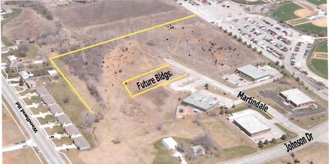 Johnson Dr, Shawnee, KS 66218