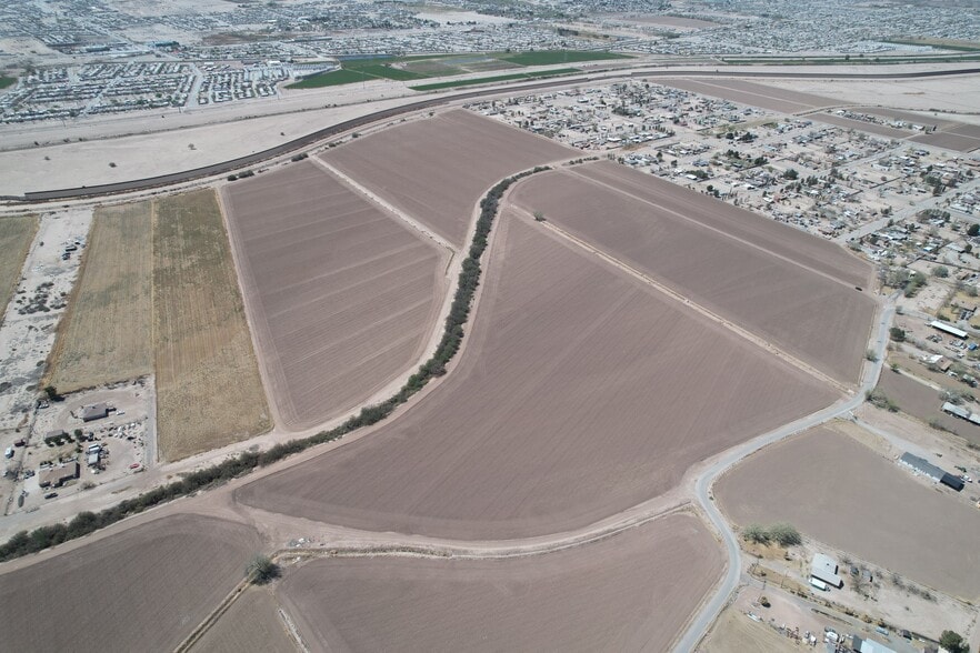 11650 Valle Frondoso Road, Socorro, TX for sale - Aerial - Image 3 of 4
