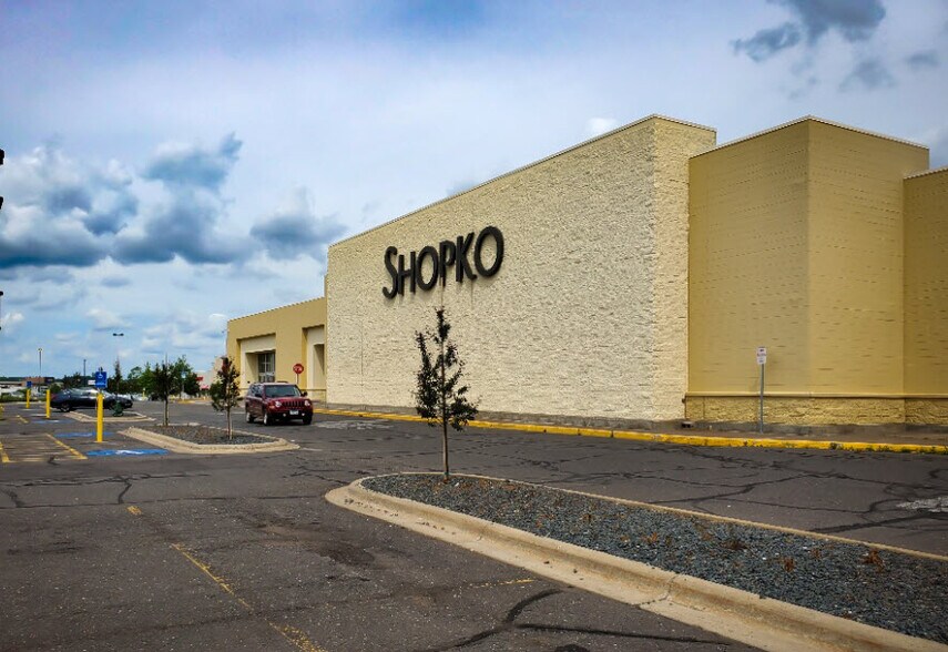 801 W Central Entrance, Duluth, MN for sale - Primary Photo - Image 1 of 1