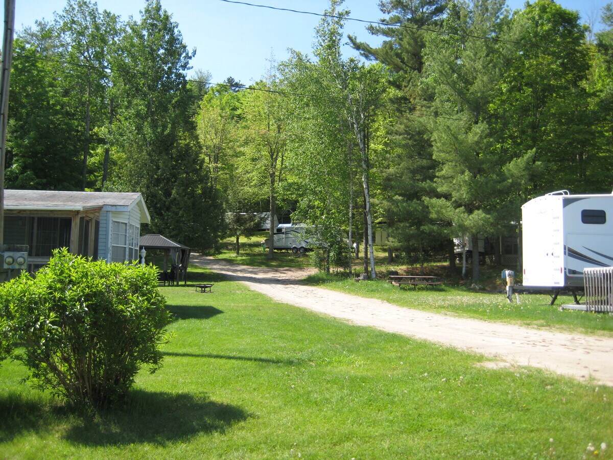 1 Ritas Way, Keeseville, NY 12944