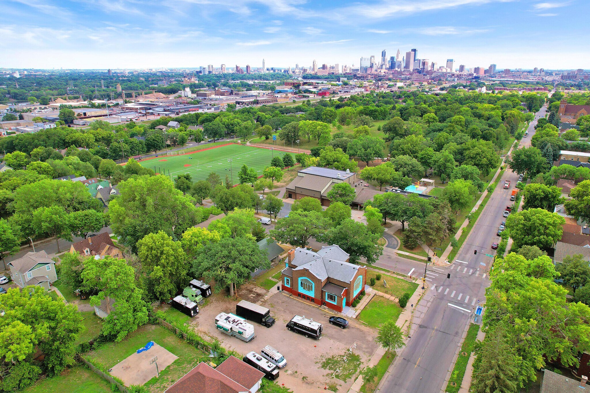 2900 Lyndale Ave N, Minneapolis, MN 55411 Specialty for Sale