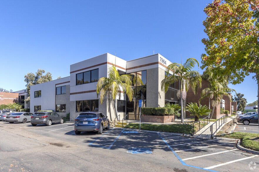 7964 Arjons Dr, San Diego, CA for lease - Building Photo - Image 3 of 7