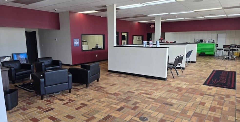 2128 Vermillion St, Hastings, MN for sale - Building Photo - Image 3 of 6