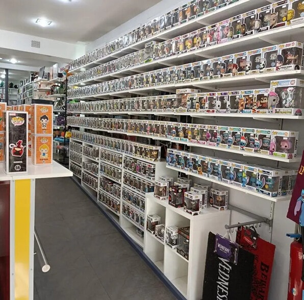 Retail in Le Havre for lease - Interior Photo - Image 3 of 4