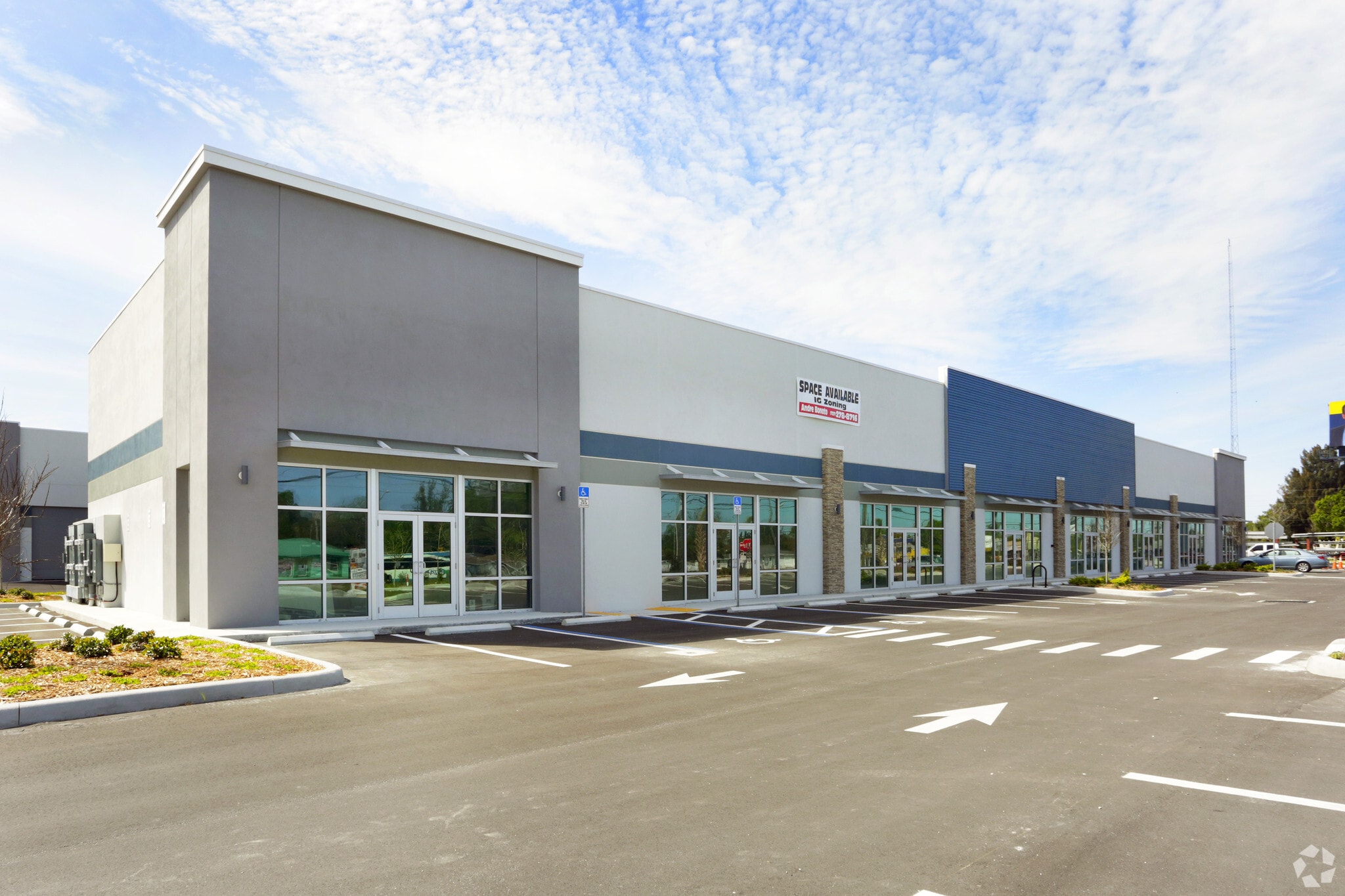 9310 Ulmerton Rd, Largo, FL for lease Building Photo- Image 1 of 2