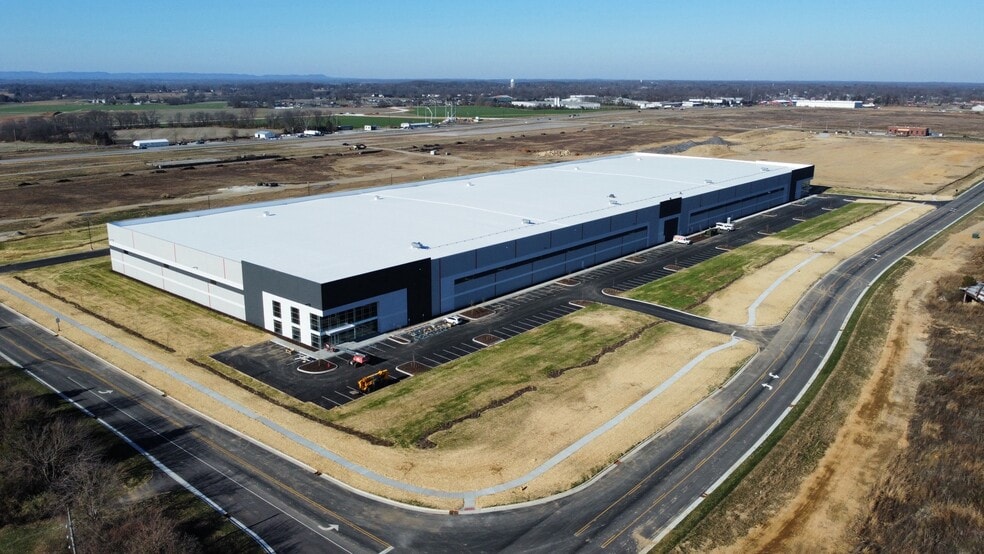 1651 Penny Martin Ln, Charlestown, IN for sale - Building Photo - Image 1 of 1