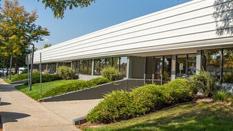 1833 Sunset Pl, Longmont CO - Day Care Center