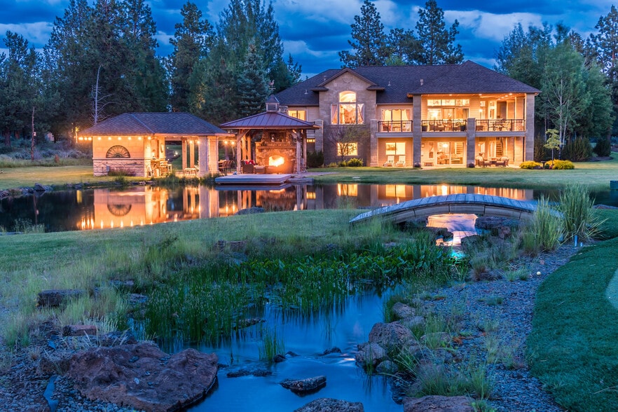 60850 Raintree Dr, Bend, OR for sale - Building Photo - Image 2 of 5