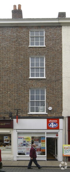 14 St Sampsons Sq, York for sale - Primary Photo - Image 1 of 1