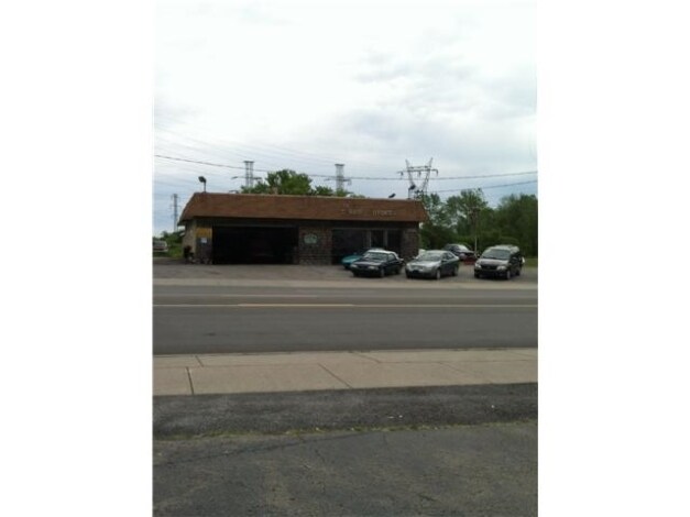 3755 Military Rd, Niagara Falls, NY for sale - Primary Photo - Image 1 of 1
