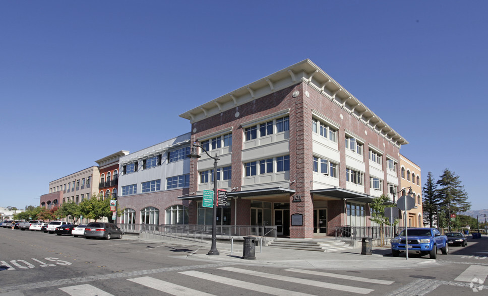 101 2nd St, Petaluma, CA for sale - Primary Photo - Image 1 of 1