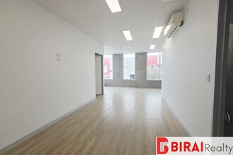 39 Eucumbene Dr, Ravenhall for lease Interior Photo- Image 1 of 8