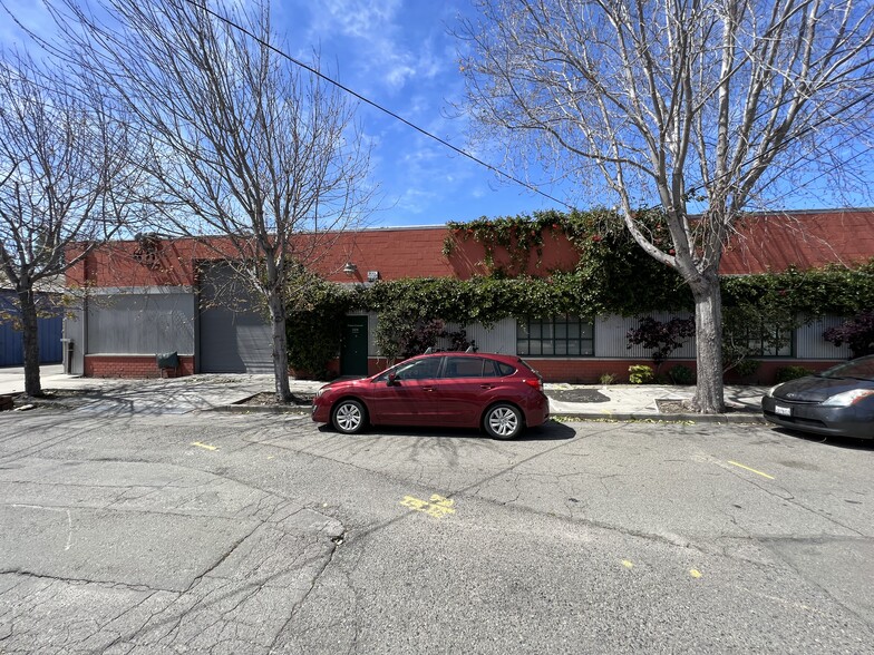 1338 7th St, Berkeley, CA for lease - Building Photo - Image 1 of 4