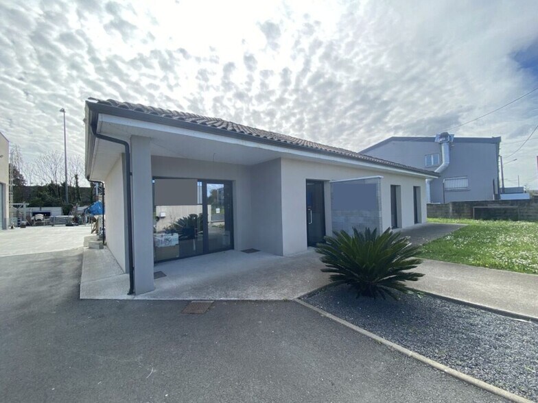 Flex in Lormont for lease - Building Photo - Image 2 of 9